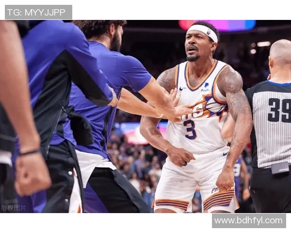 2018年湖人队与太阳队激战回顾精彩瞬间与比赛亮点分析