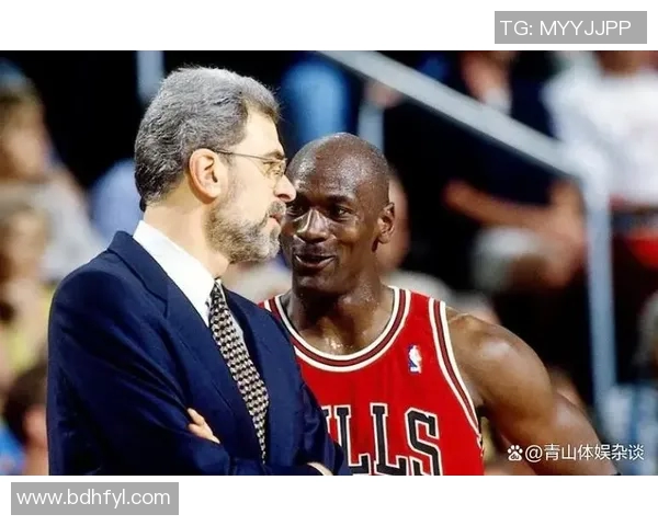 邓肯与波波维奇的传奇合作之路:篮球场上的师徒情深与辉煌成就 邓肯与波波维奇的传奇合作之路:篮球场上的师徒情深与辉煌成就