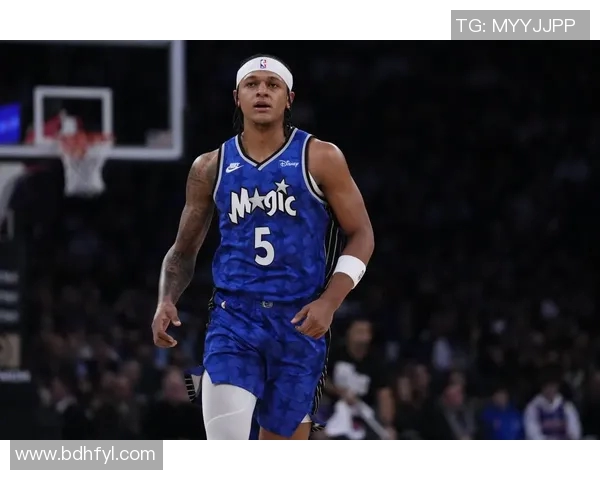 尼克斯客场击败魔术取得首胜：重燃希望之光