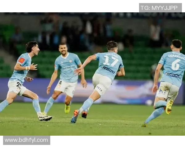 西联队与墨尔本城足球队的激烈对决精彩回顾与分析