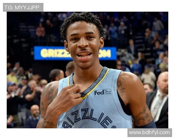 贾莫兰特在NBA赛场的崛起与挑战：年轻球星的奋斗与未来展望