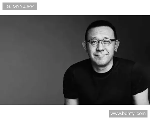 入江陵介的音乐旅程与创作灵感探秘:从初出茅庐到乐坛新星的成长故事 入江陵介的音乐旅程与创作灵感探秘:从初出茅庐到乐坛新星的成长故事