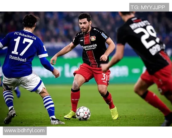 勒沃库森与尼斯激战成和比分揭晓双方实力相当精彩对决回顾 勒沃库森与尼斯激战成和比分揭晓双方实力相当精彩对决回顾